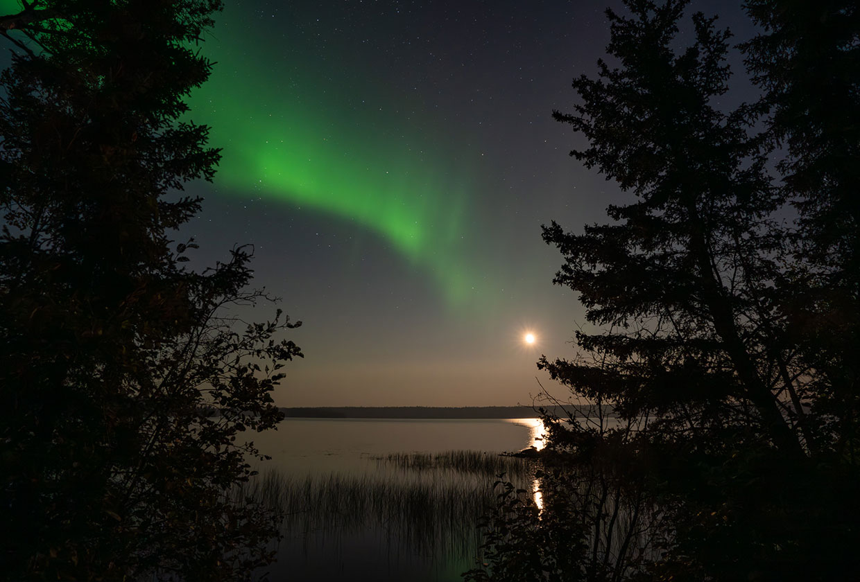 Northern lights at Kississing Lake Lodge