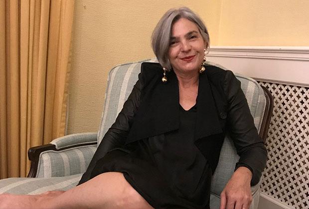 ROBYN TROTT from Barrie, Ontario